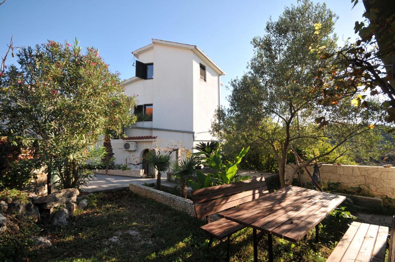 Apartments With A Parking Space Okrug Donji, Ciovo - 13732 Donji Okrug  Exterior foto